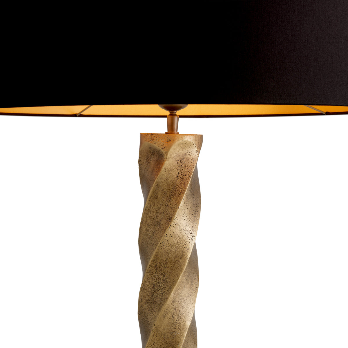 Lampe sur pied en laiton vintage avec abat-jour | Eichholtz Costanza - vue d'ambiance | REMO-HOME