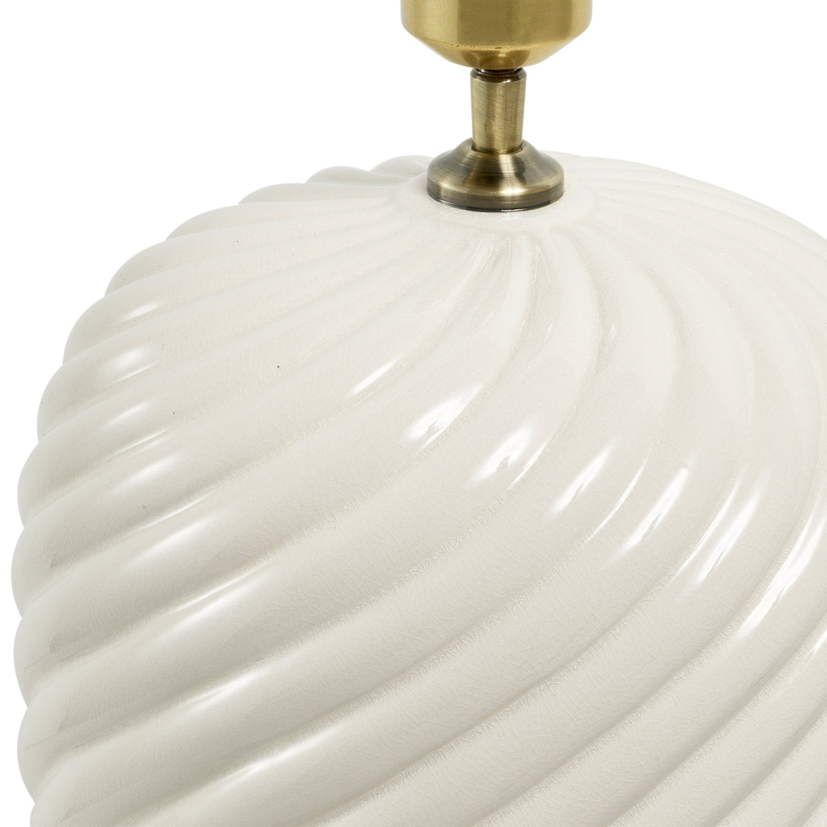 Lampe de table en céramique blanche avec abat-jour | Eichholtz Savona - vue d'ambiance | REMO-HOME