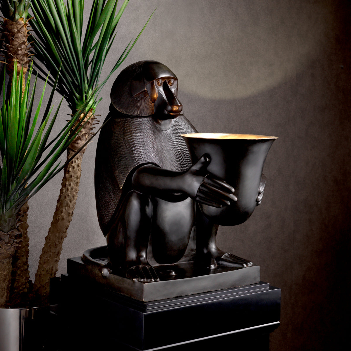 Sculpture Art Déco en monkey avec lumière | Eichholtz Art Deco Monkey - vue d'ambiance | REMO-HOME