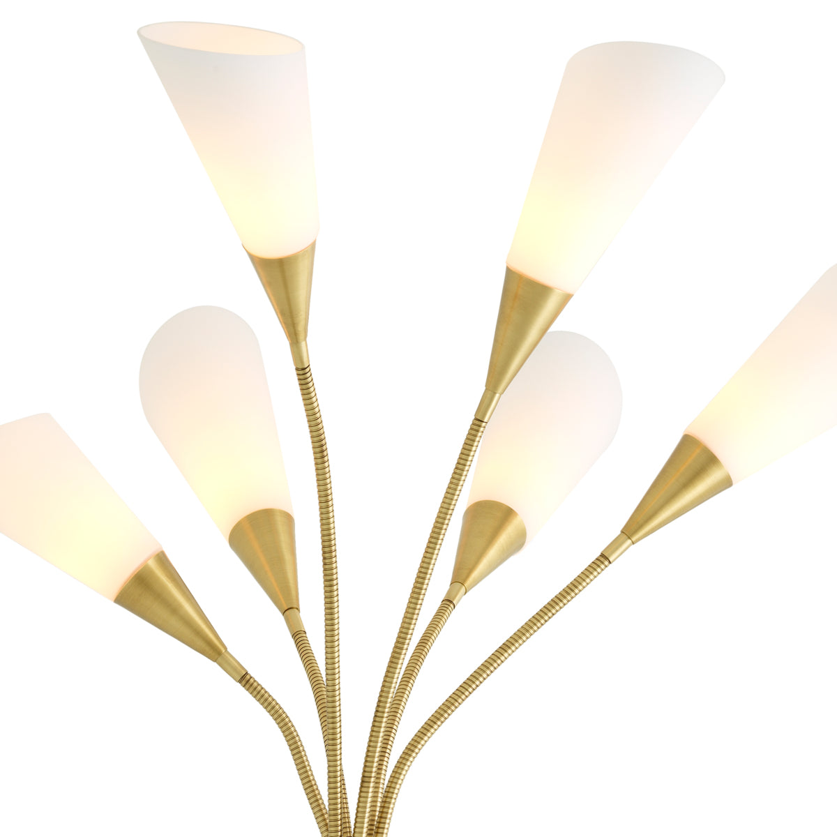 Lampadaire en laiton antique | Eichholtz Gagnon - vue d'ambiance | REMO-HOME