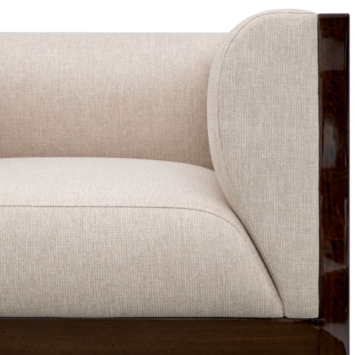 Fauteuil pivotant en tissu beige | Eichholtz Sebastian