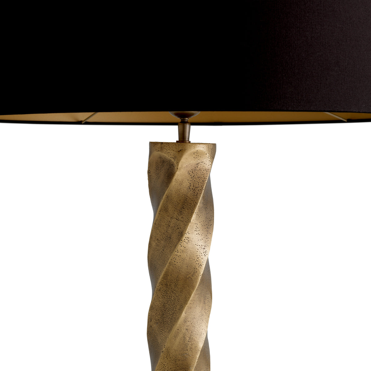 Lampe sur pied en laiton vintage avec abat-jour | Eichholtz Costanza - vue d'ambiance | REMO-HOME