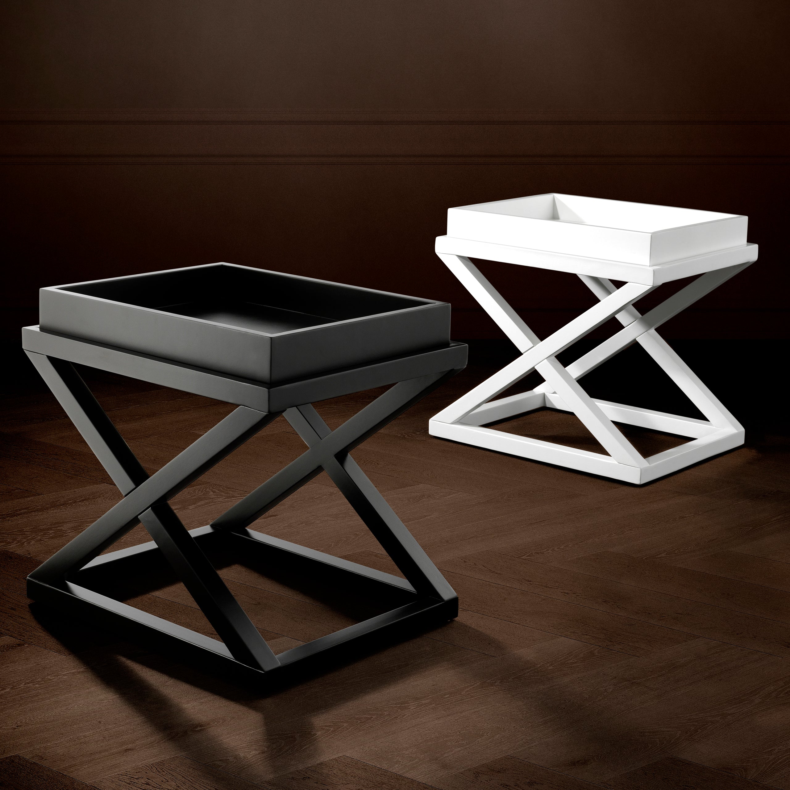 Table d'appoint en noir ciré | Eichholtz McArthur - vue d'ambiance | REMO-HOME
