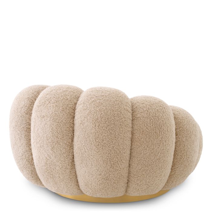 Fauteuil pivotant en tissu molletonné sable | Eichholtz Mello