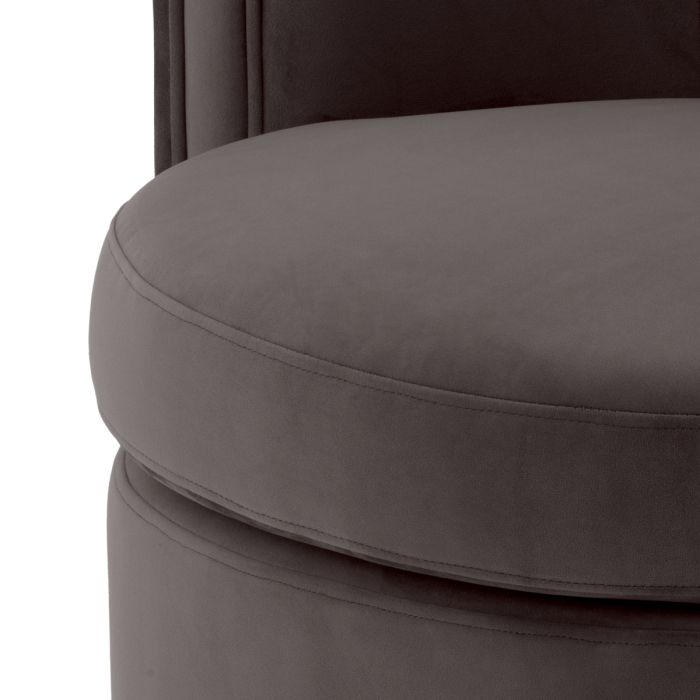 Fauteuil pivotant en velours gris | Eichholtz Amanda
