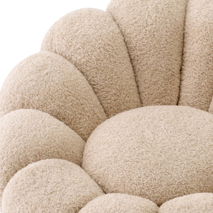 Fauteuil pivotant en tissu molletonné sable | Eichholtz Mello