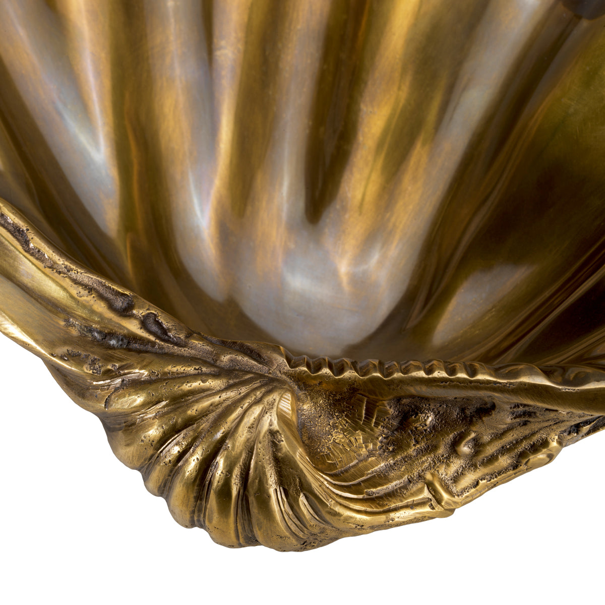 Objet Amandine en laiton vintage | Eichholtz Amandine - vue d'ambiance | REMO-HOME