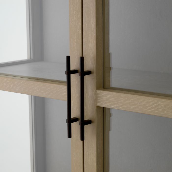 Vitrine en chêne blanchi | Eichholtz San Bernardino