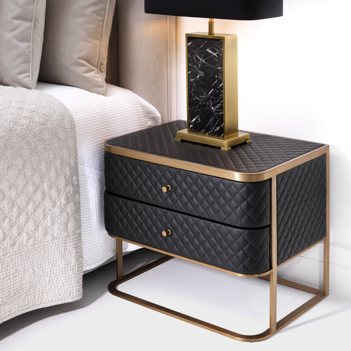 Table de chevet en similicuir noir | Eichholtz Monfort