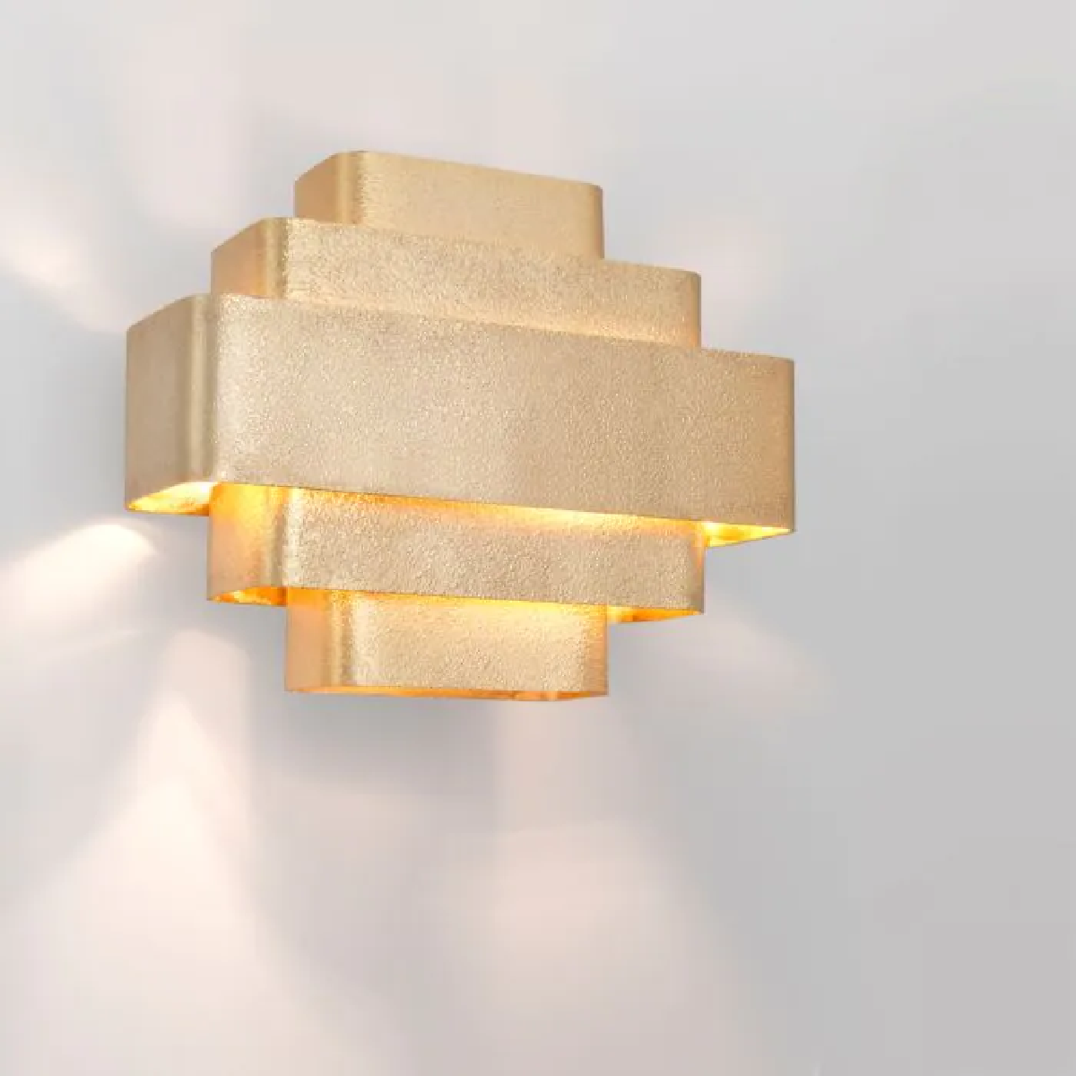 Applique murale dorée en métal | Eichholtz Pegaso | REMO-HOME, mobilier et décoration d'intérieur