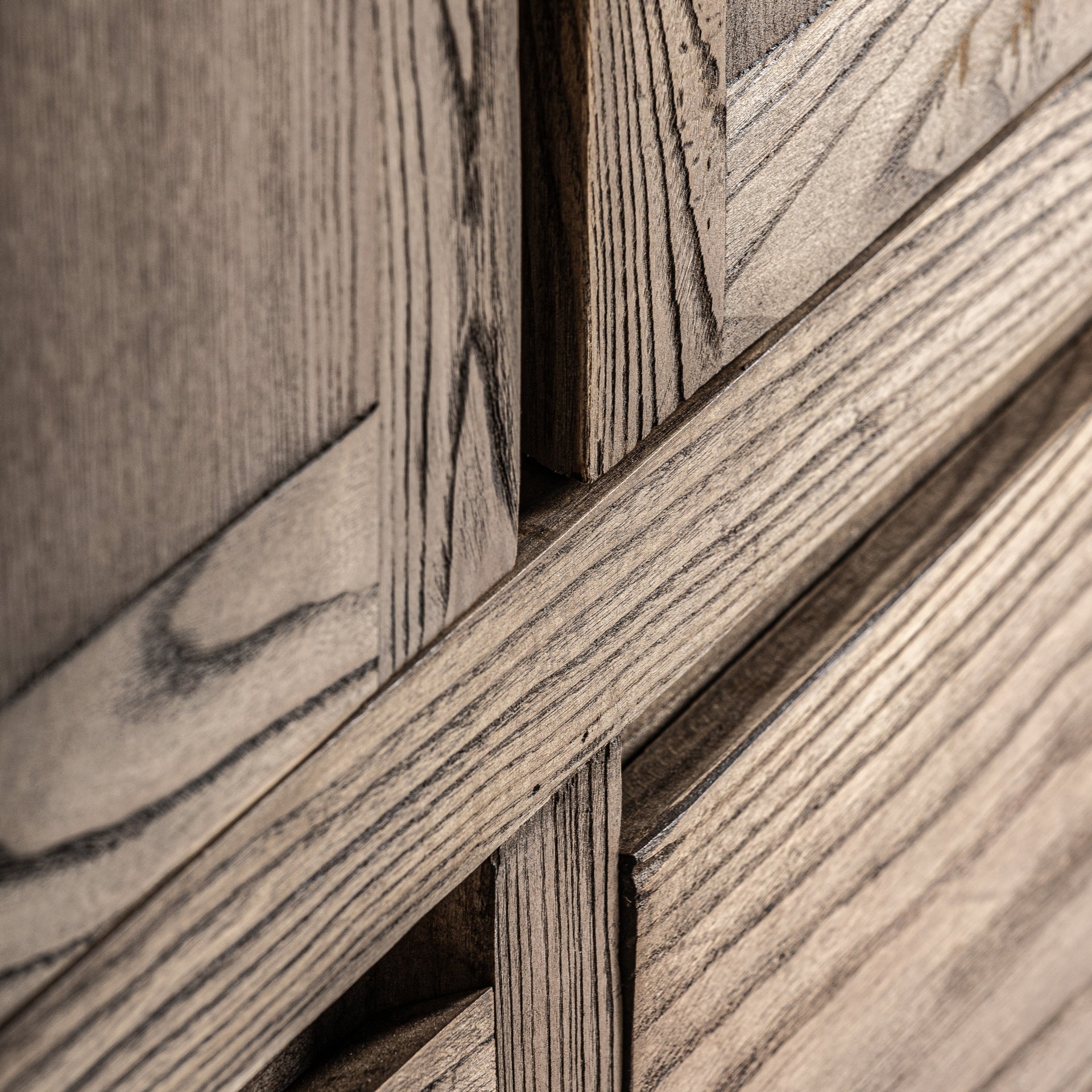 Armoire rustique bois d'orme marron | VICAL Thouars | REMO-HOME, mobilier design et décoration d'intérieur