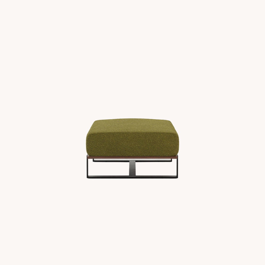 Pouf d'extérieur en tissu vert | Laskasas Salim | REMO, mobilier et décoration d'intérieur