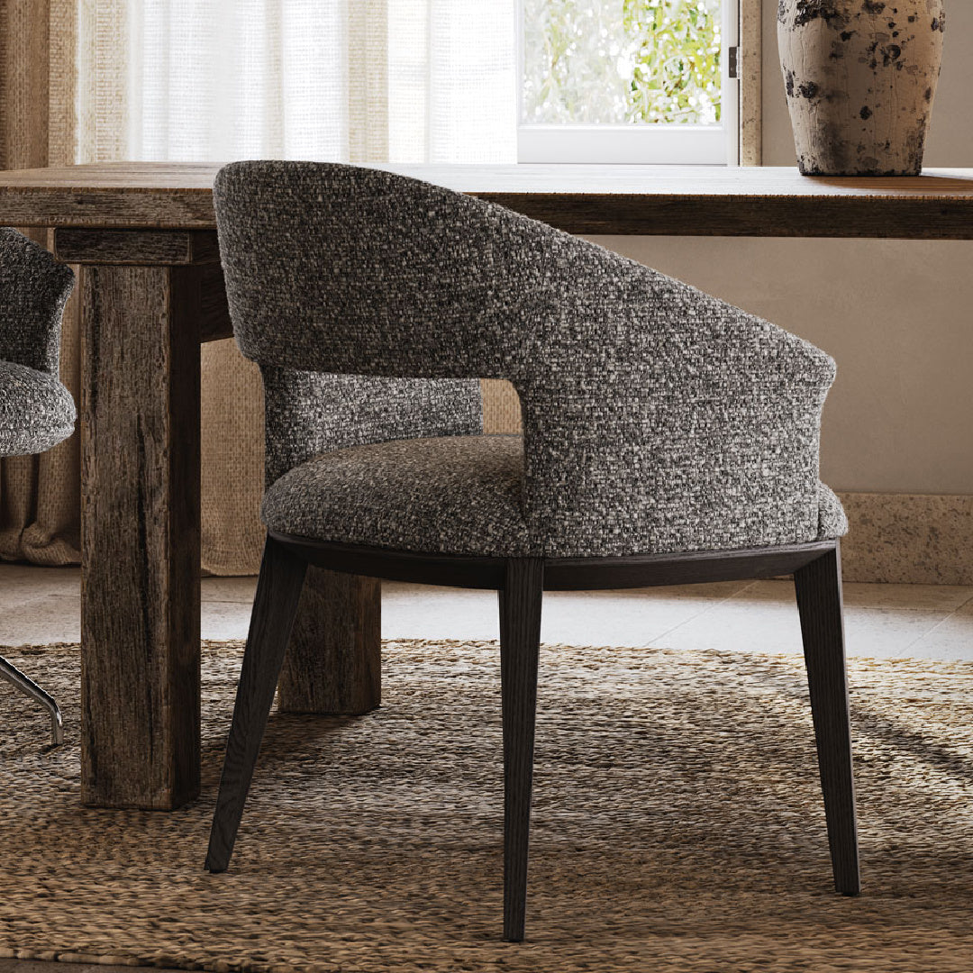 Chaise de salle à manger en tissu beige | Domkapa Jermain | REMO, mobilier et décoration d'intérieur