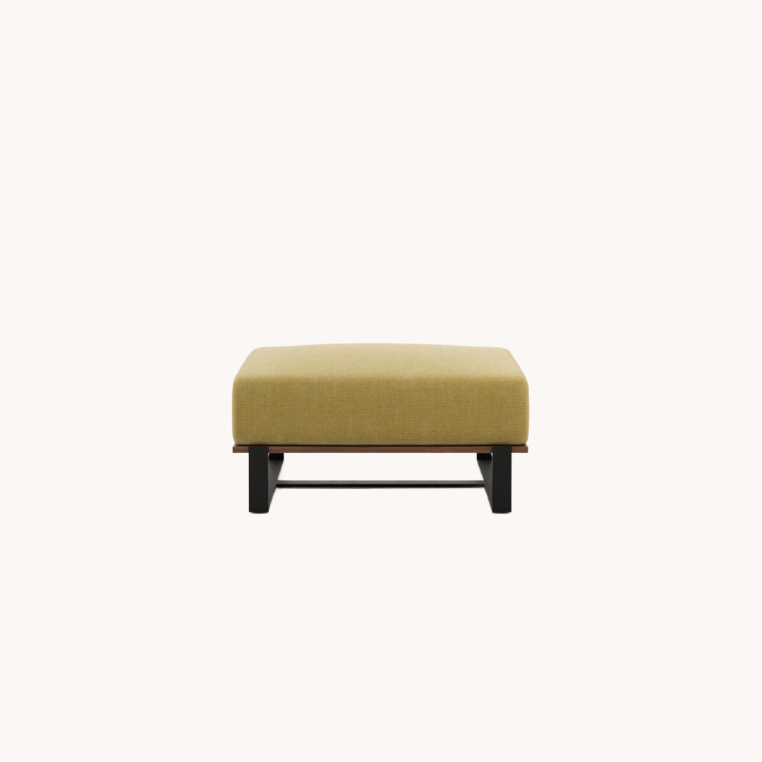 Pouf d'extérieur en tissu jaune | Laskasas Salim | REMO, mobilier et décoration d'intérieur