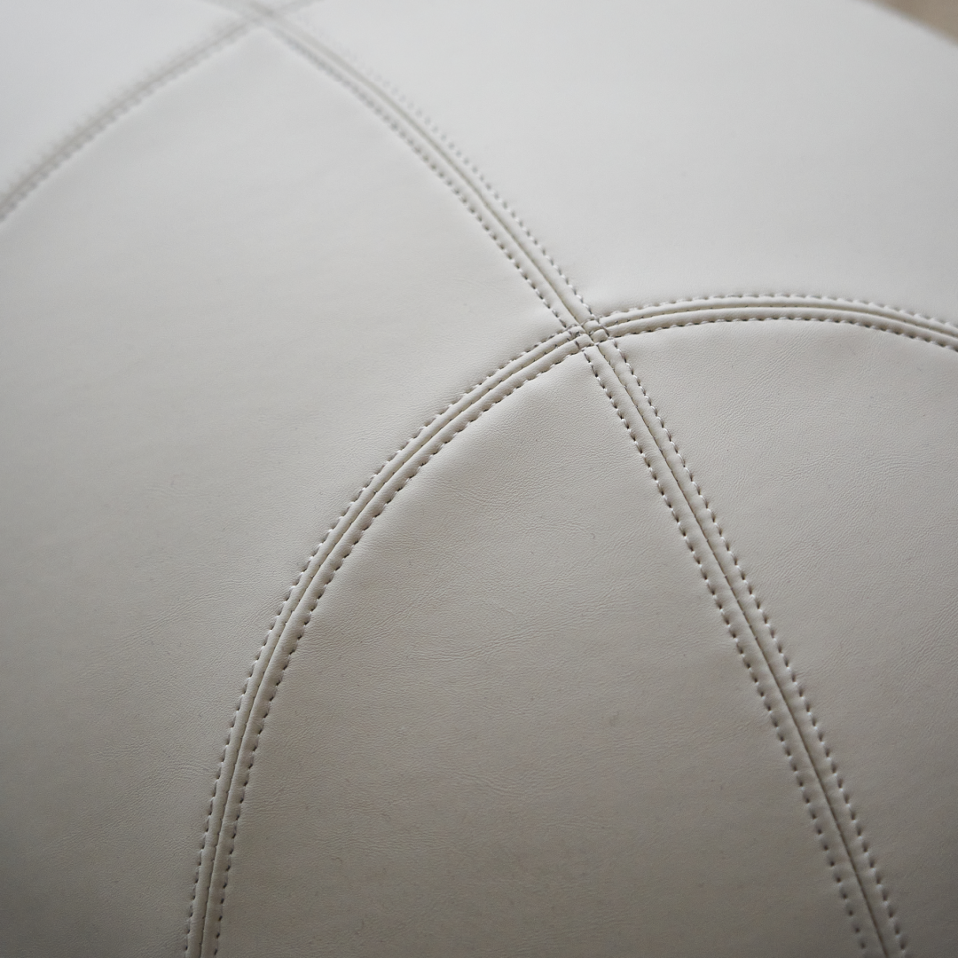 Faux leather hippo pouf | Grado Hippo