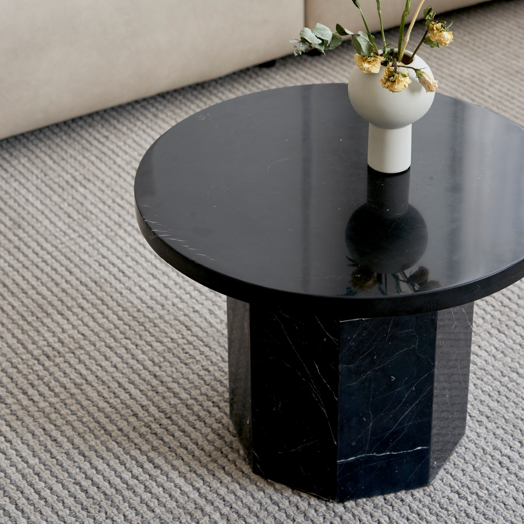 Table d'appoint ronde en marbre noir | Grado Sugar