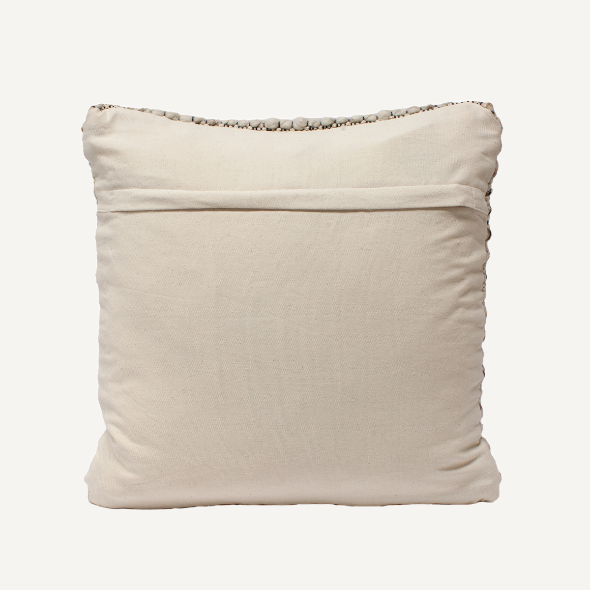 Coussin carré en coton | Dôme Deco Clematis | REMO, mobilier et décoration d'intérieur