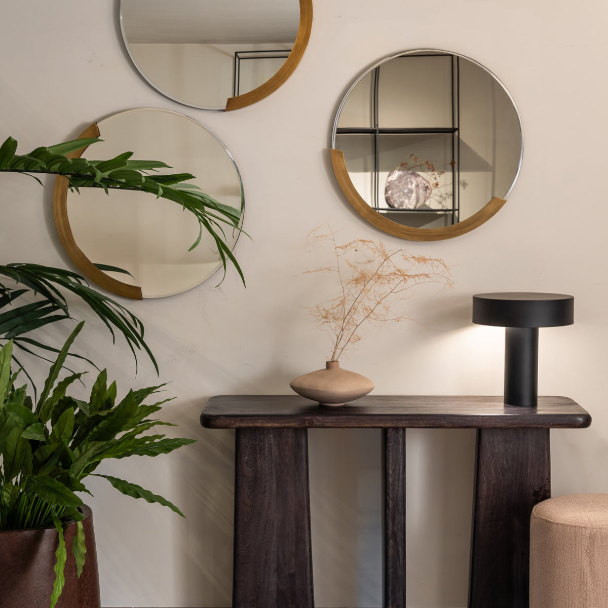 Miroir en laiton vieilli | Dôme Deco Garda | REMO, mobilier et décoration d'intérieur