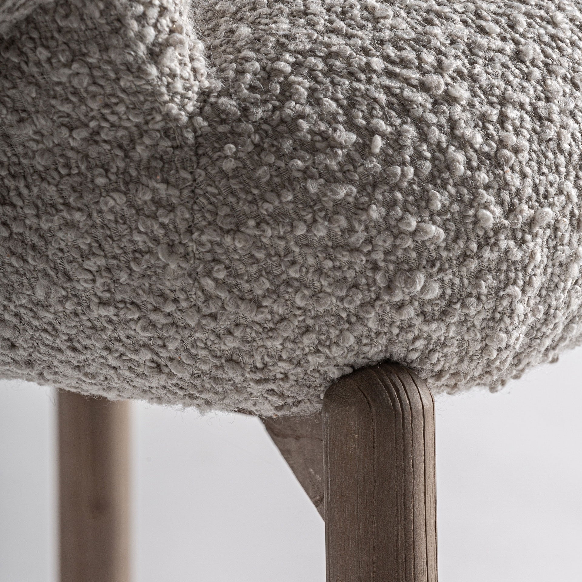 Chaise tissu jacquard pieds métal noir | VICAL Jacquard | REMO-HOME, mobilier design et décoration d'intérieur