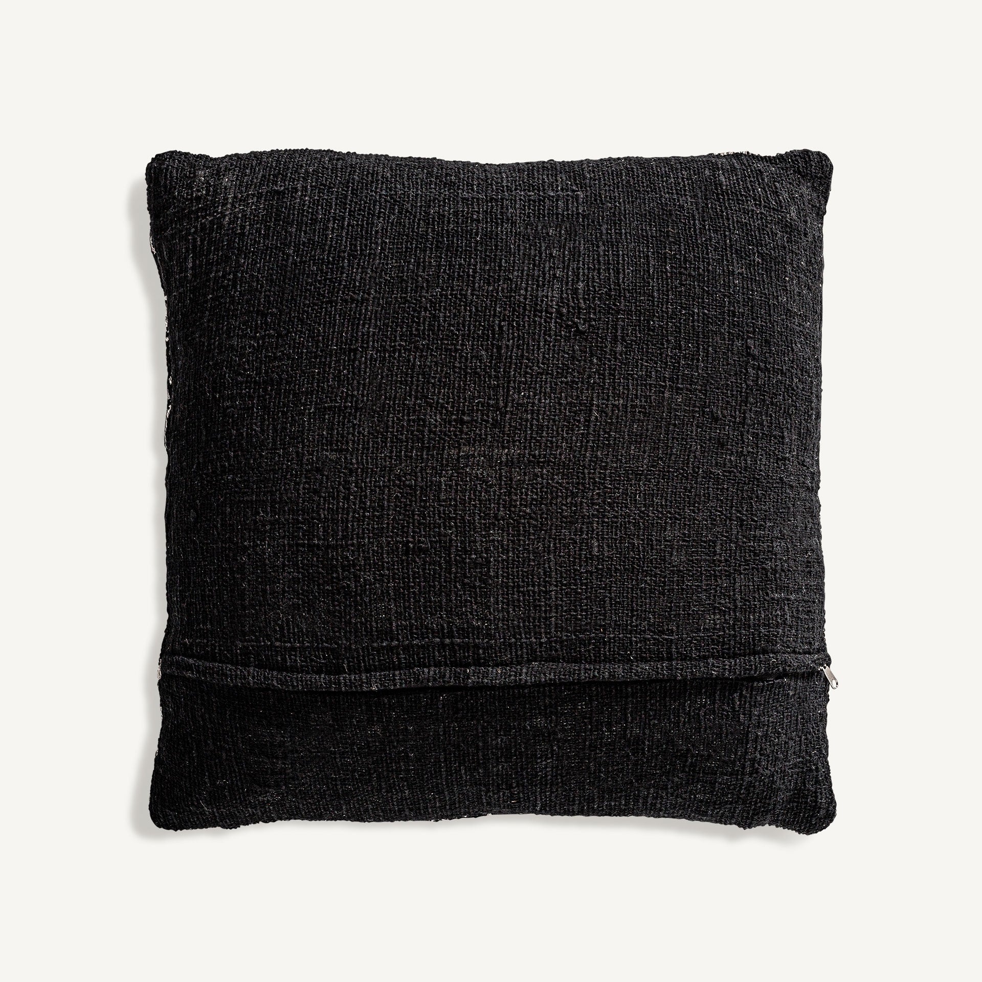 Coussin carré coton polyester noir et blanc | VICAL Cleoa | REMO-HOME, mobilier design et décoration d'intérieur