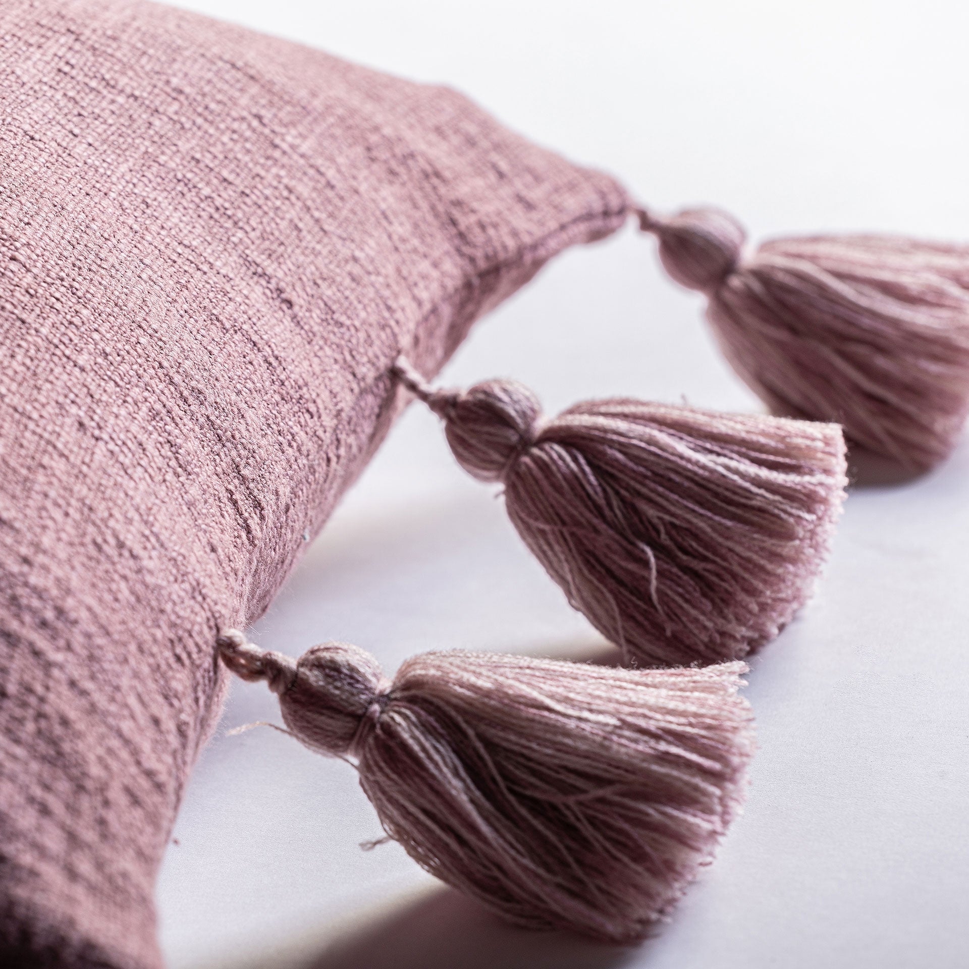 Coussin carré coton rose | VICAL Tatis | REMO-HOME, mobilier design et décoration d'intérieur