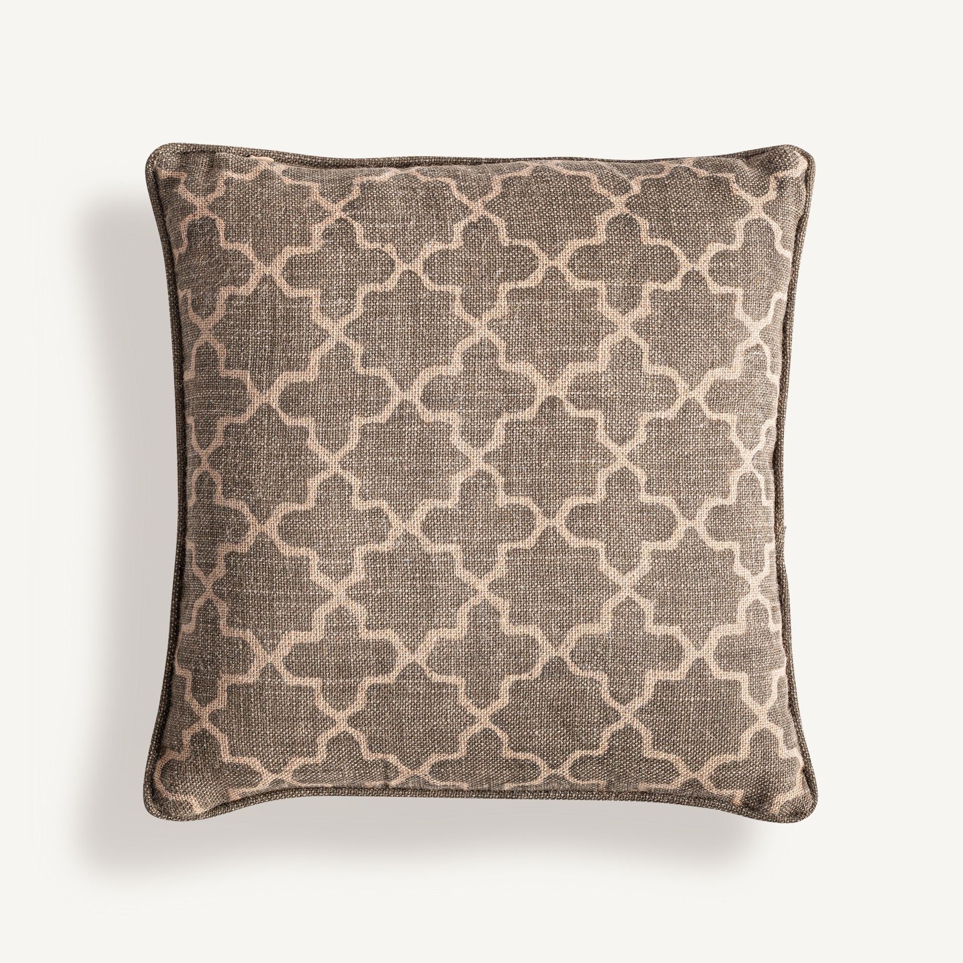 Coussin carré jute beige et ocre | VICAL Narmer | REMO-HOME, mobilier design et décoration d'intérieur