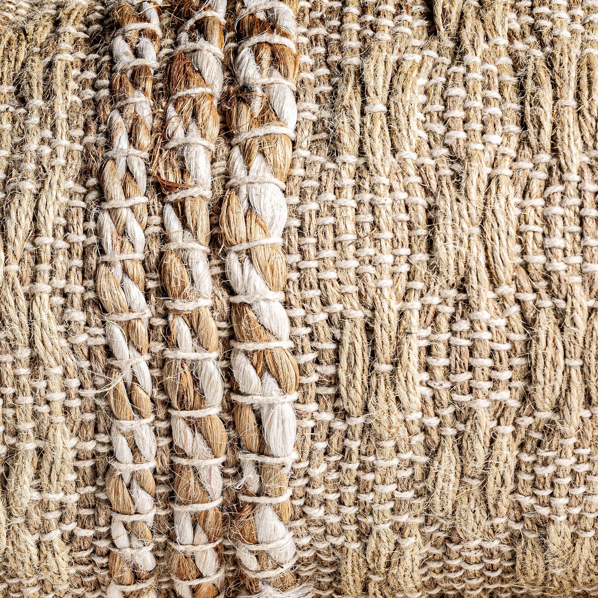 Coussin coton brun clair | VICAL Gleishe | REMO-HOME, mobilier design et décoration d'intérieur