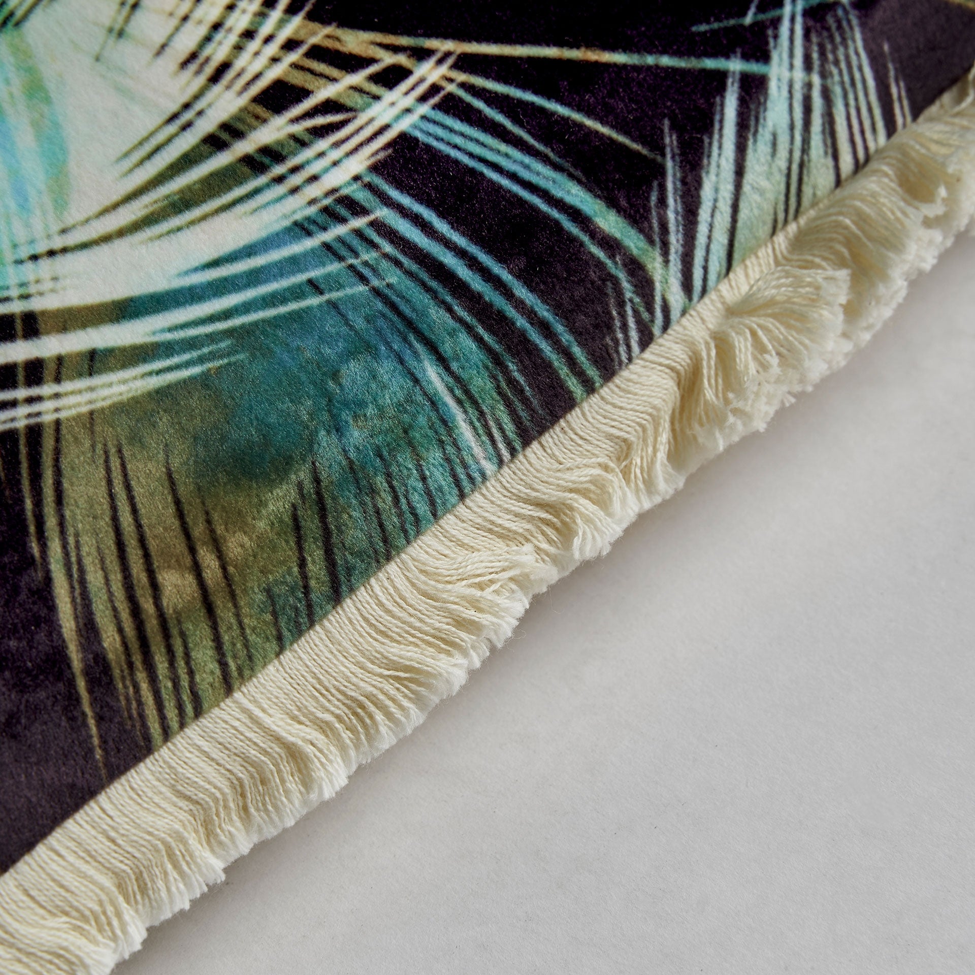 Coussin velours motifs multicolores | VICAL Basha | REMO-HOME, mobilier design et décoration d'intérieur