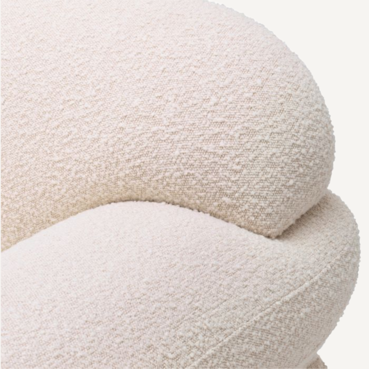 Fauteuil bouclé crème | Eichholtz Menard | REMO-HOME, mobilier et décoration d'intérieur