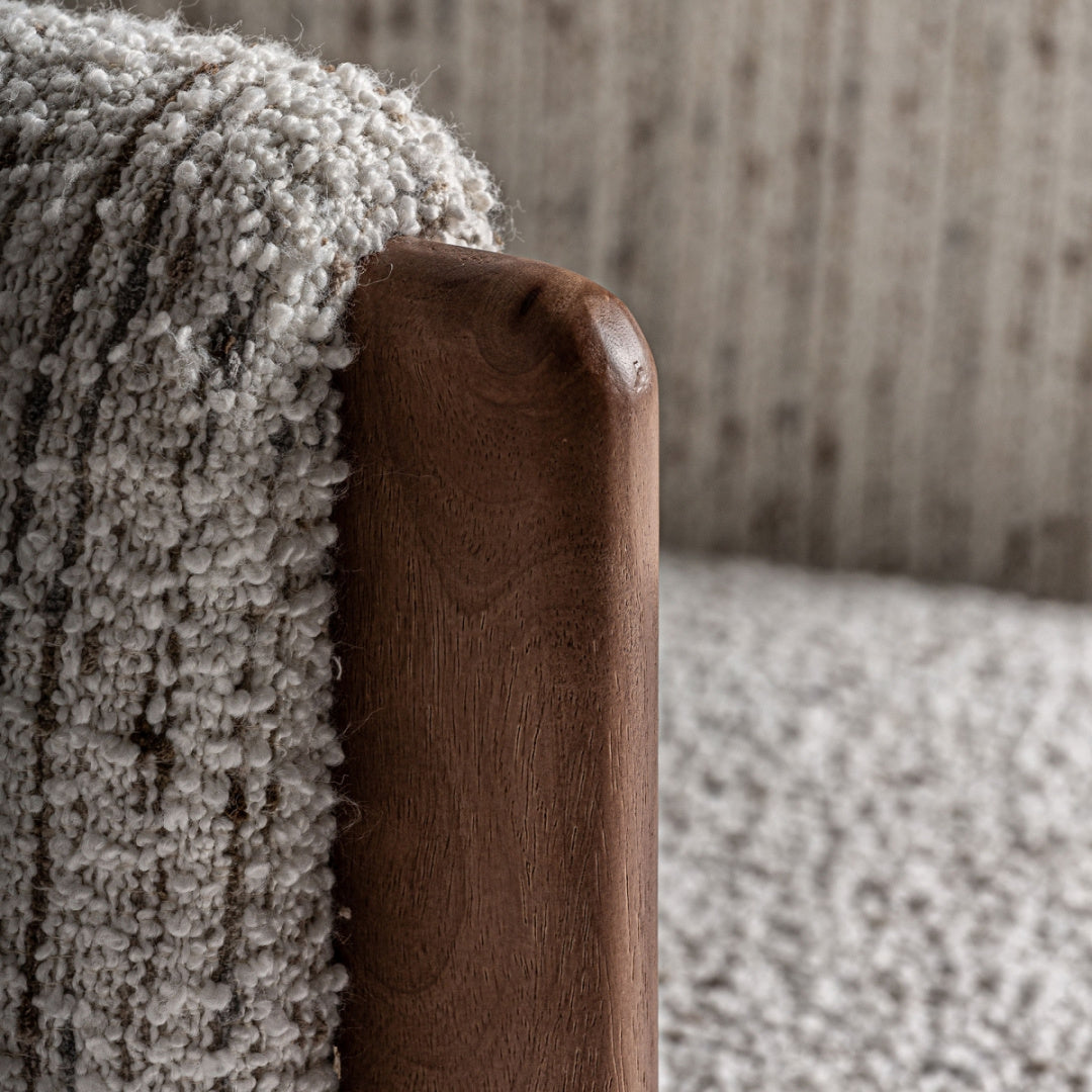 Fauteuil bouclé blanc | Vical Erbach | REMO, mobilier et décoration d'intérieur