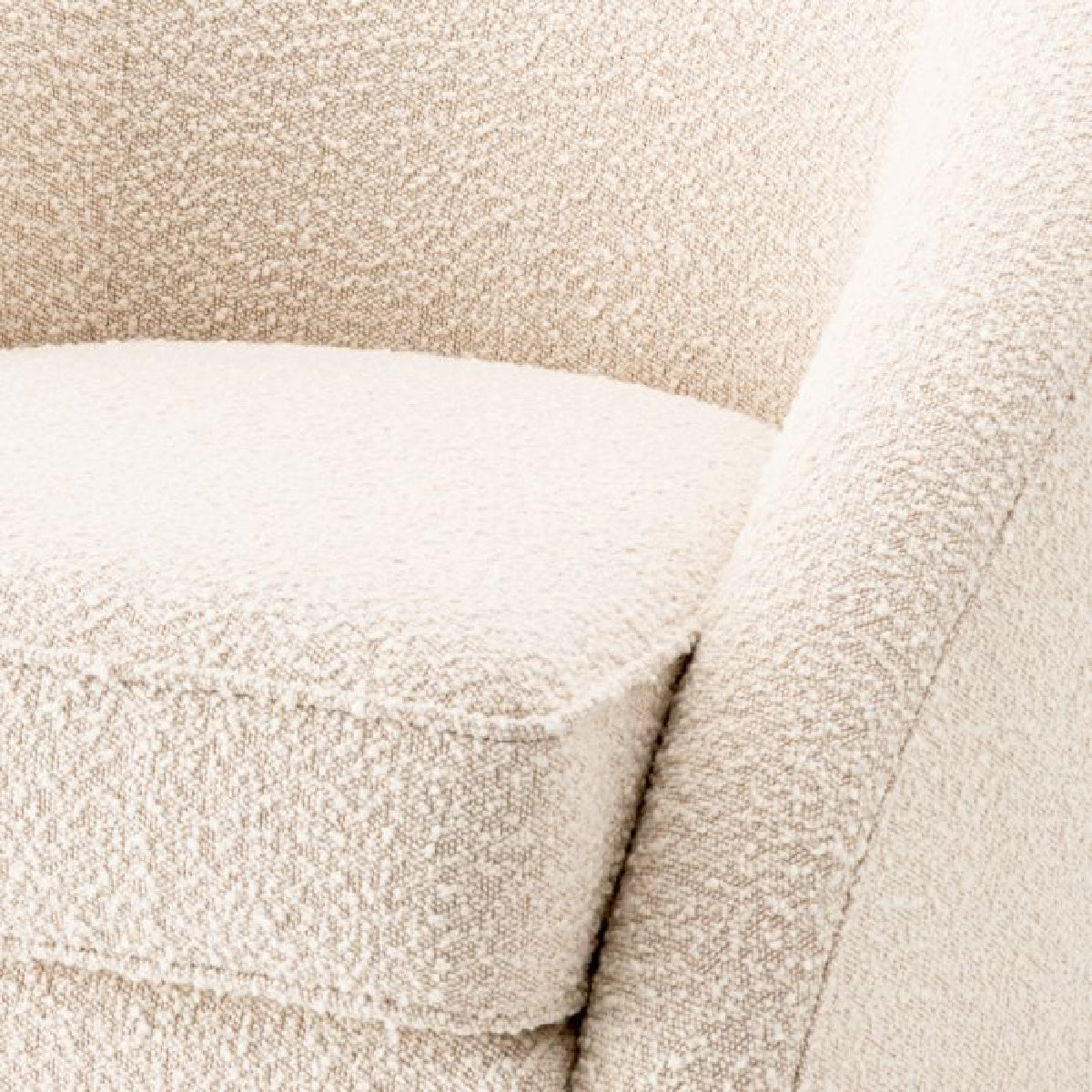 Fauteuil bouclé crème | Eichholtz Cruz | REMO-HOME, mobilier et décoration d'intérieur