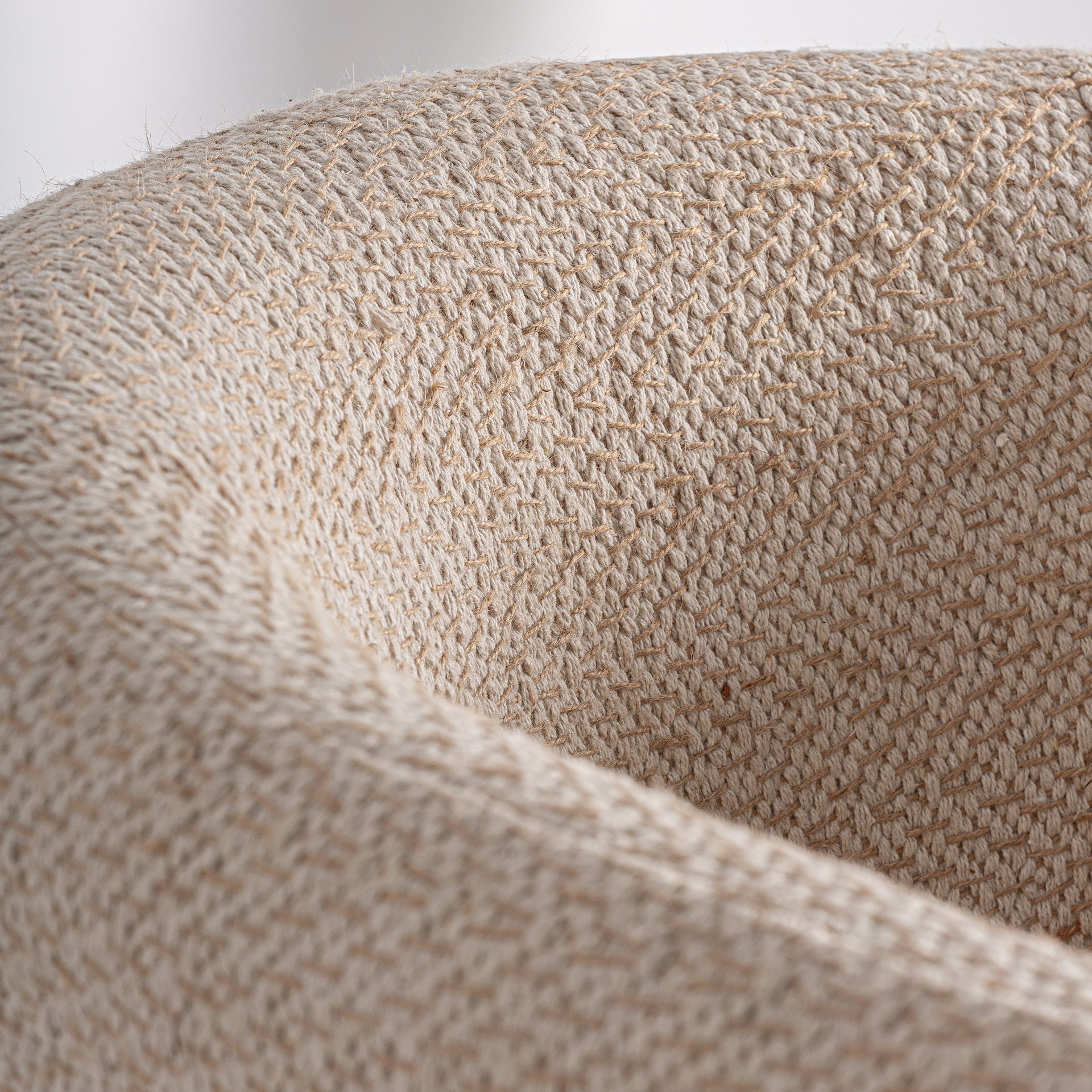 Fauteuil en lin beige | VICAL Liermo | REMO-HOME, mobilier design et décoration d'intérieur