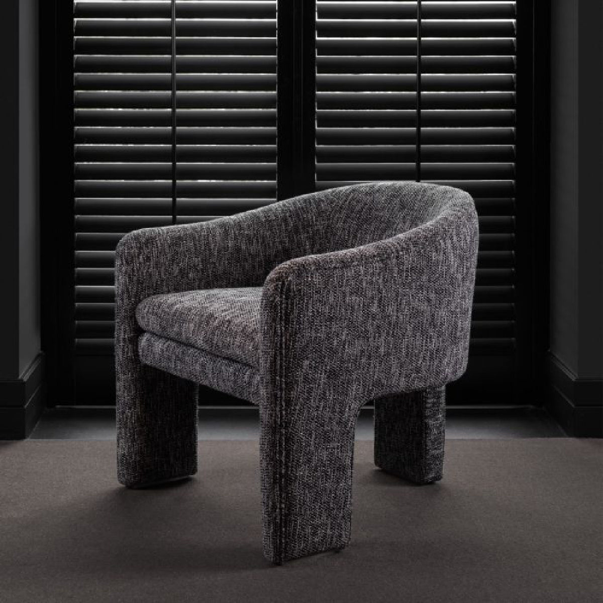 Fauteuil en tissu noir | Eichholtz Pebbles | REMO-HOME, mobilier et décoration d'intérieur