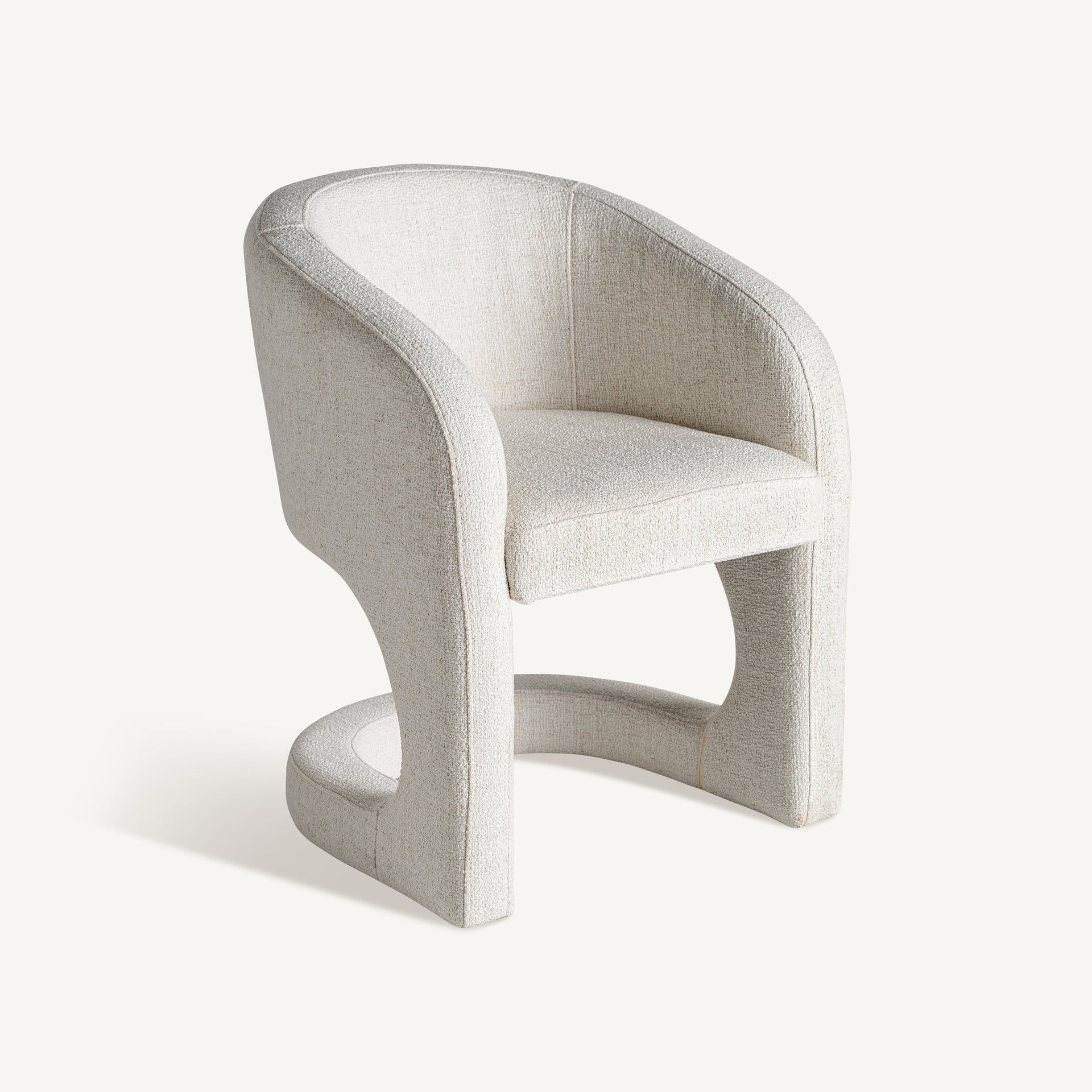 Fauteuil tissu blanc cassé et structure métal | VICAL Bilais | REMO-HOME, mobilier design et décoration d'intérieur