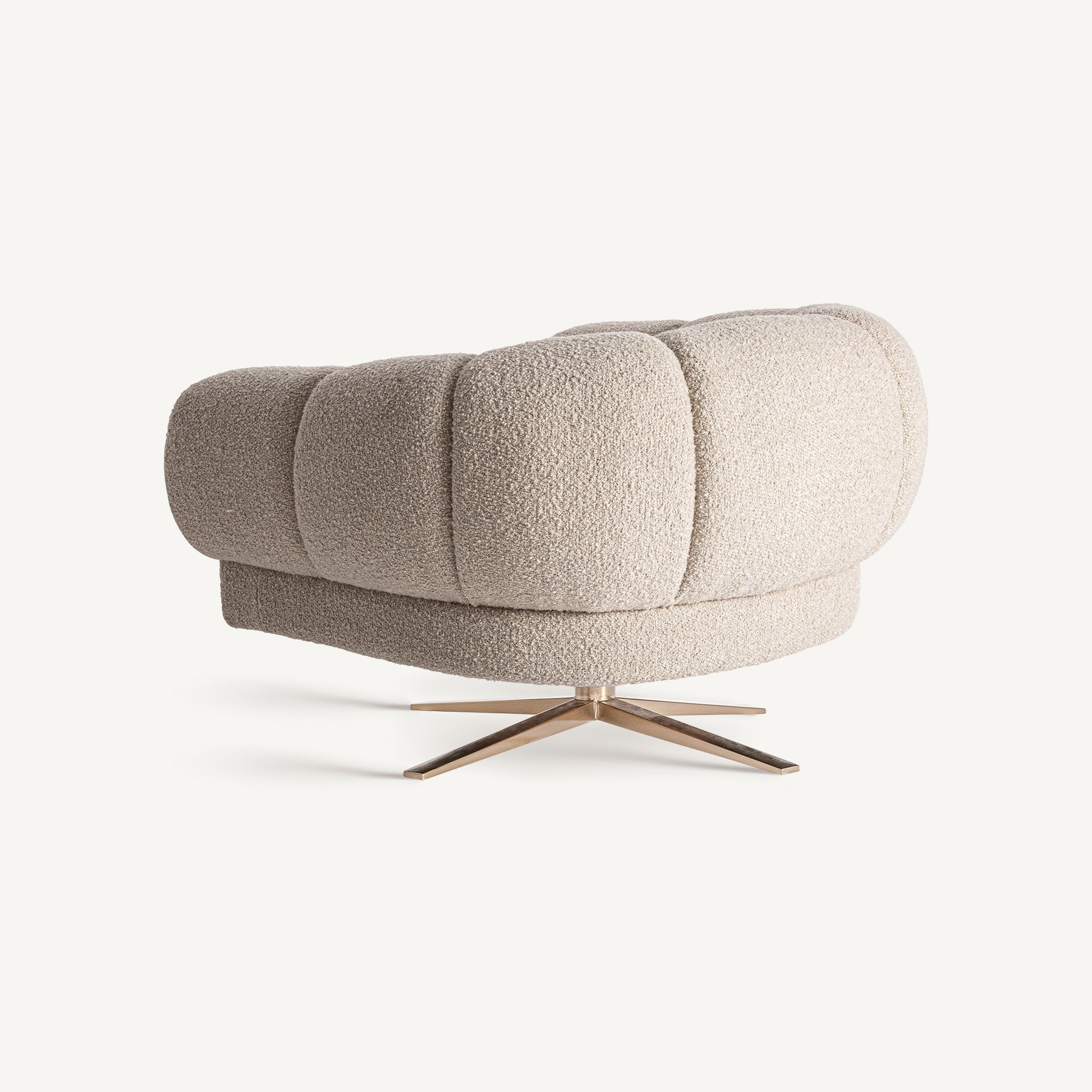 Fauteuil tissu bouclé blanc cassé et base cuivrée | VICAL Elise | REMO-HOME, mobilier design et décoration d'intérieur