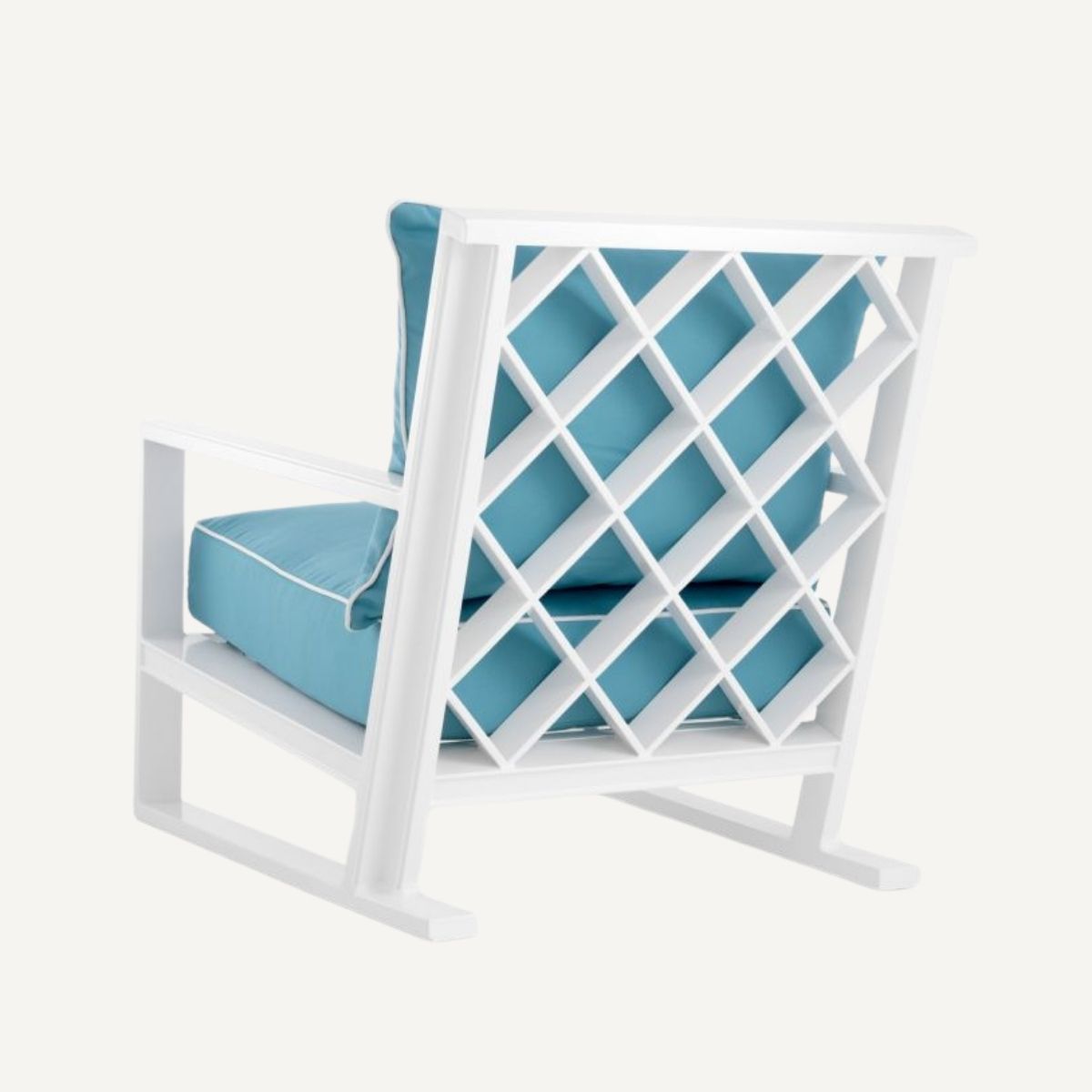 Fauteuil d'extérieur blanc et bleu minéral | Eichholtz Como | REMO-HOME, mobilier et décoration d'intérieur