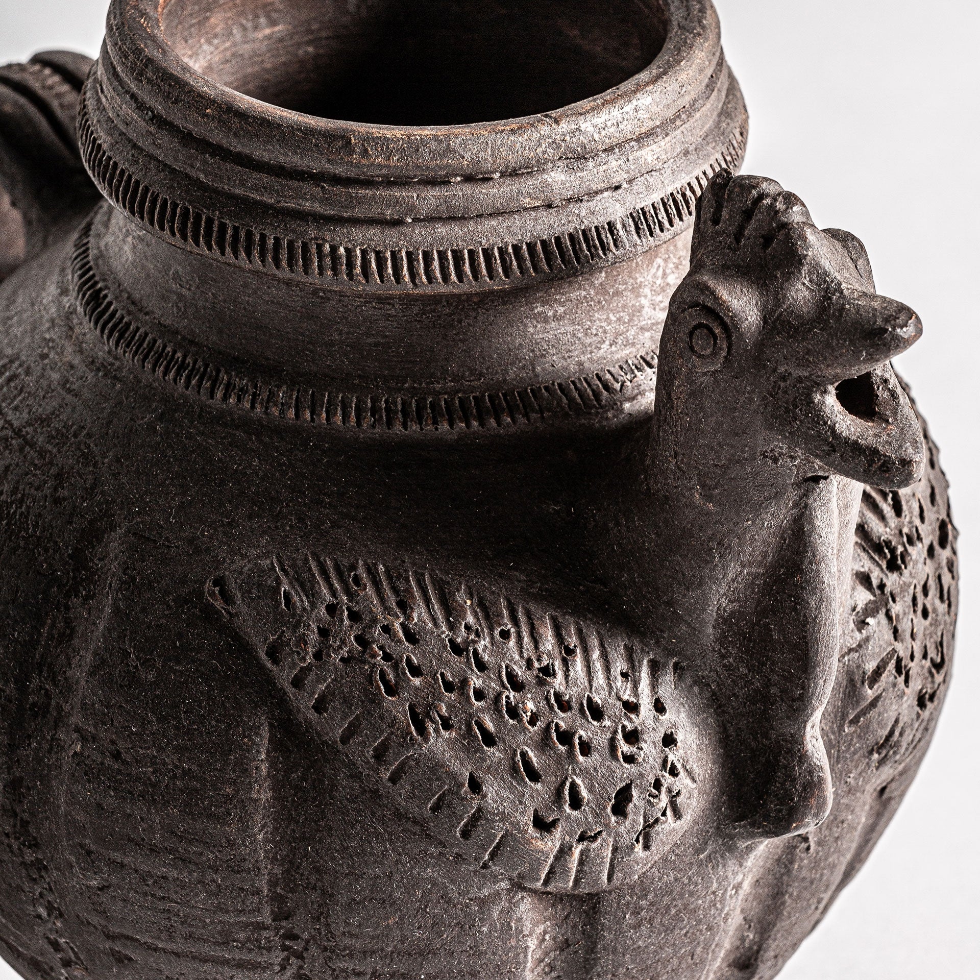 Jarre terre cuite noir ethnique | VICAL Didac | REMO-HOME, mobilier design et décoration d'intérieur