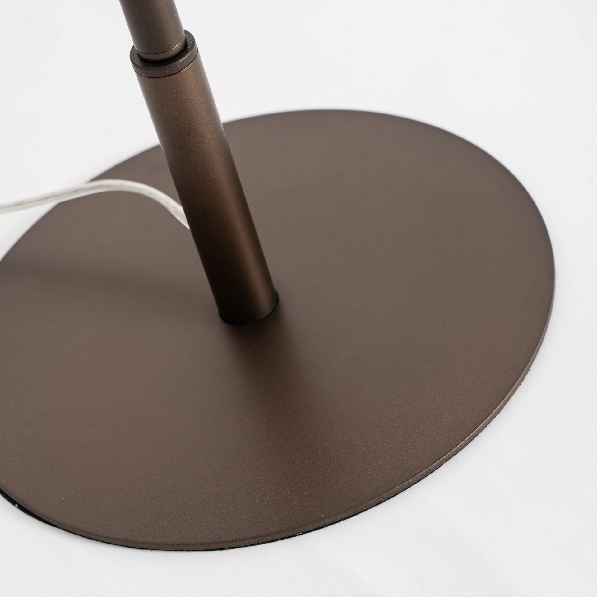 Lampe de salon acier bronze et abat-jour beige | VICAL Amelie | REMO-HOME, mobilier design et décoration d'intérieur