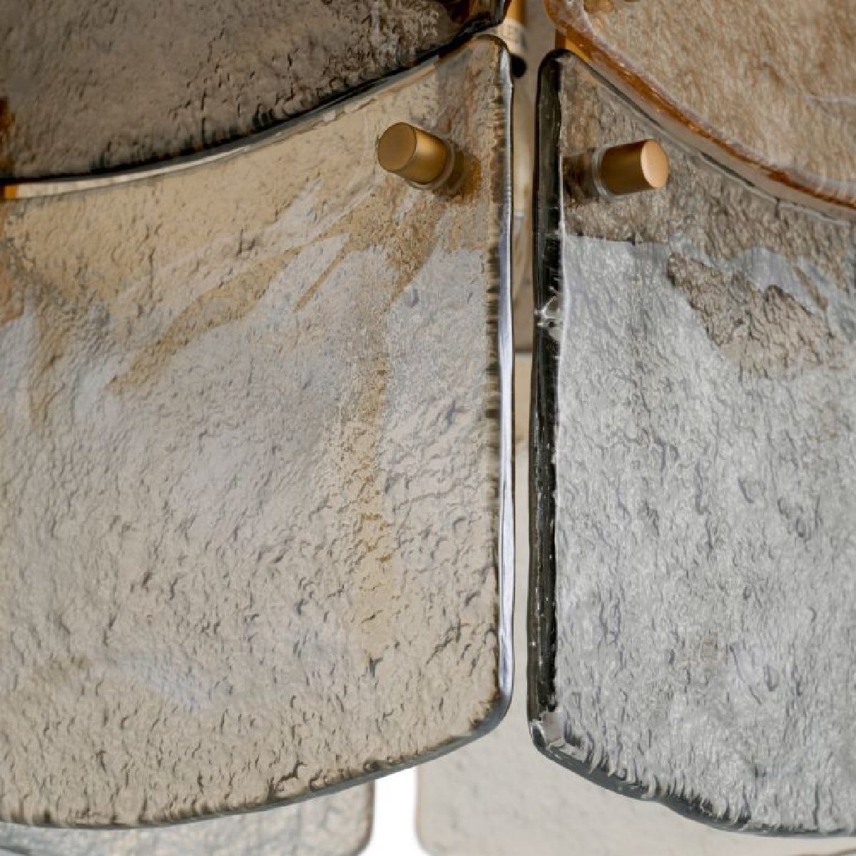 Lustre en laiton et verre soufflé | Eichholtz Laurent | REMO-HOME, mobilier et décoration d'intérieur