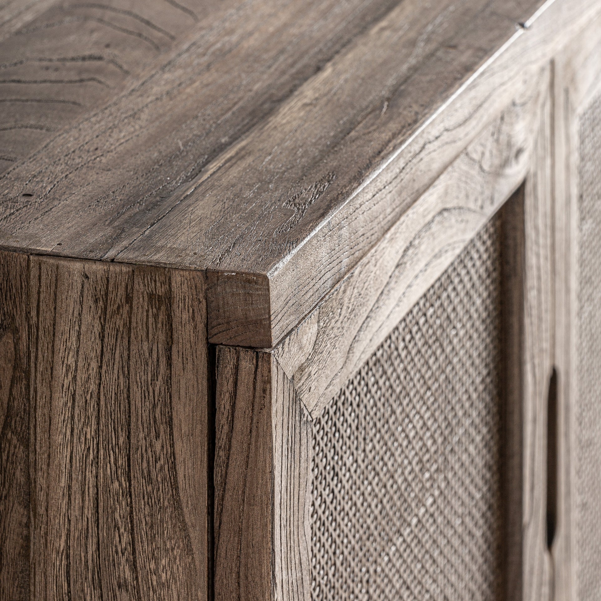 Meuble TV en Orme Marron | VICAL Byremo | REMO-HOME, mobilier design et décoration d'intérieur