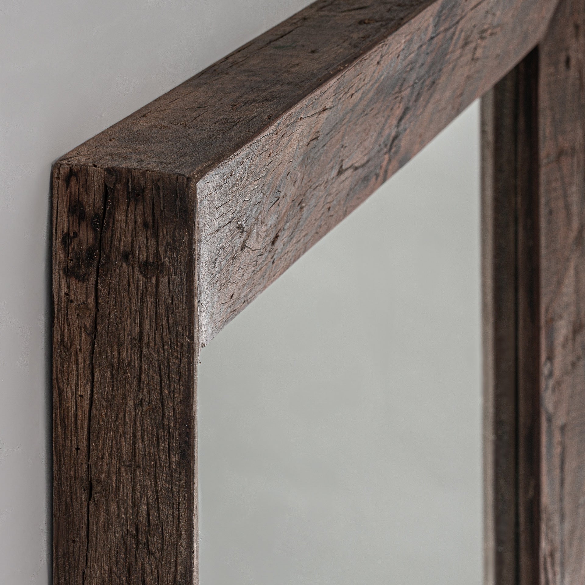 Miroir mural carré en bois de pin recyclé marron | VICAL | REMO-HOME, mobilier design et décoration d'intérieur