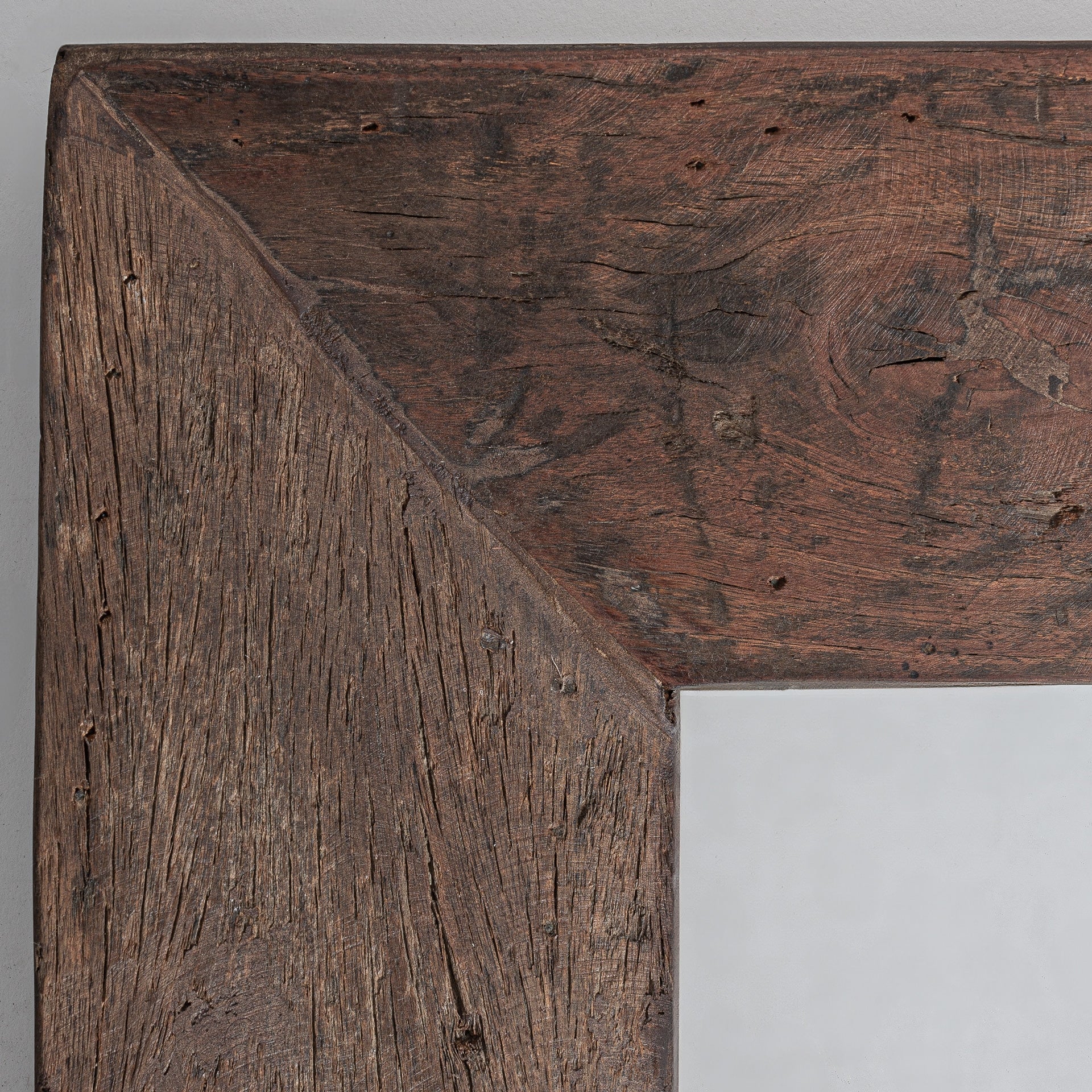 Miroir mural carré en bois de pin recyclé marron | VICAL | REMO-HOME, mobilier design et décoration d'intérieur