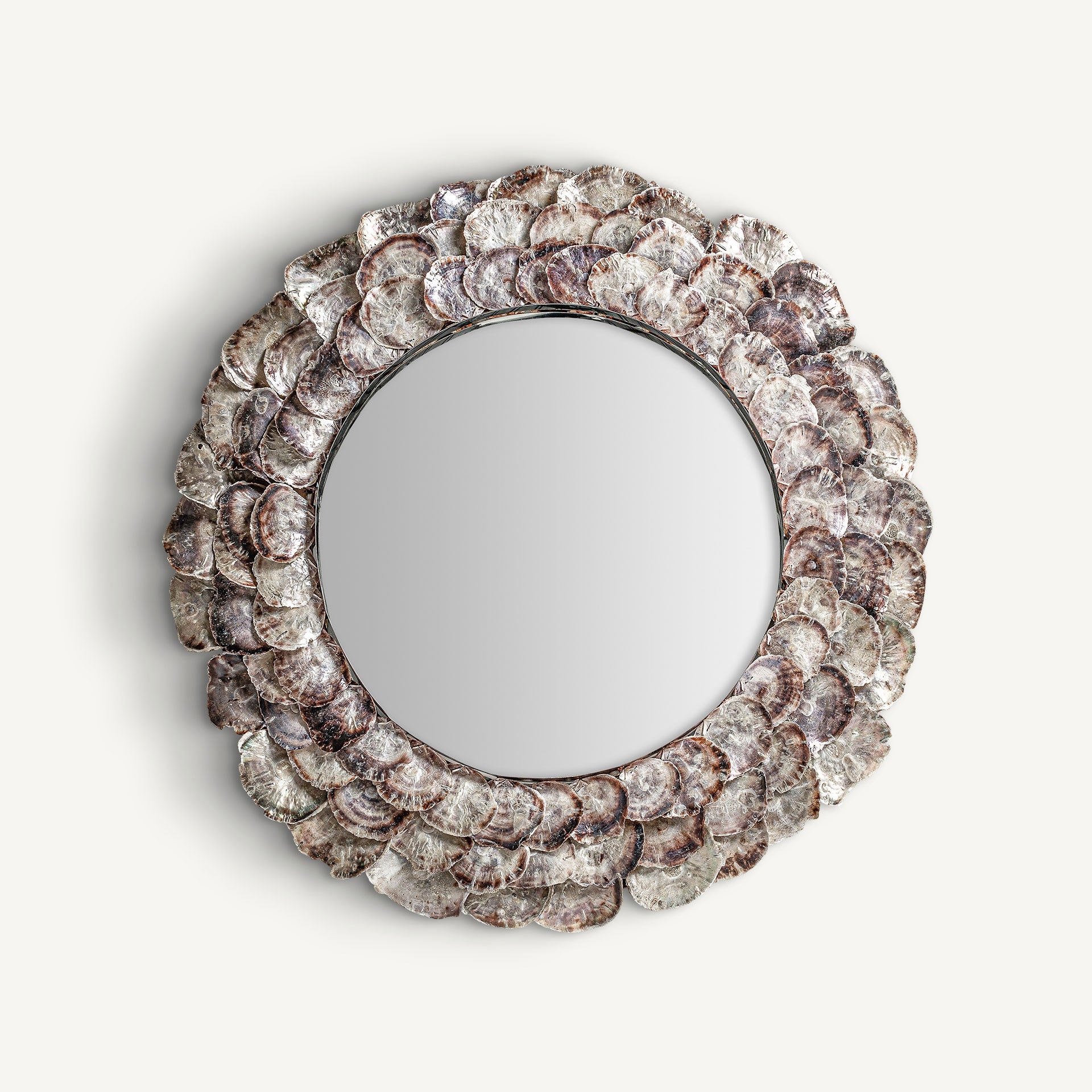 Miroir mural rond coquille d'huître ivoire | VICAL Inga | REMO-HOME, mobilier design et décoration d'intérieur