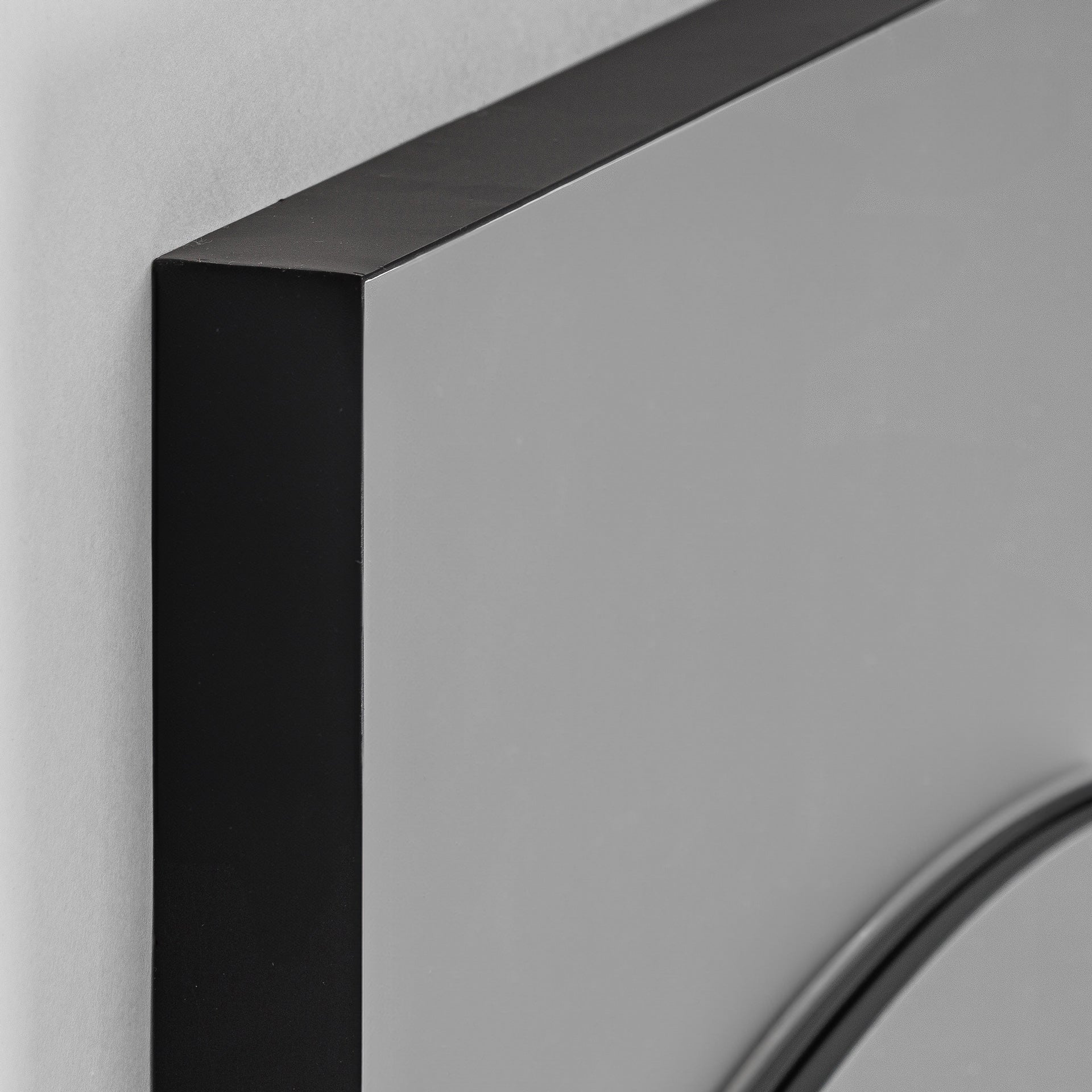 Miroir rectangulaire mural métal noir | VICAL Thoth | REMO-HOME, mobilier design et décoration d'intérieur