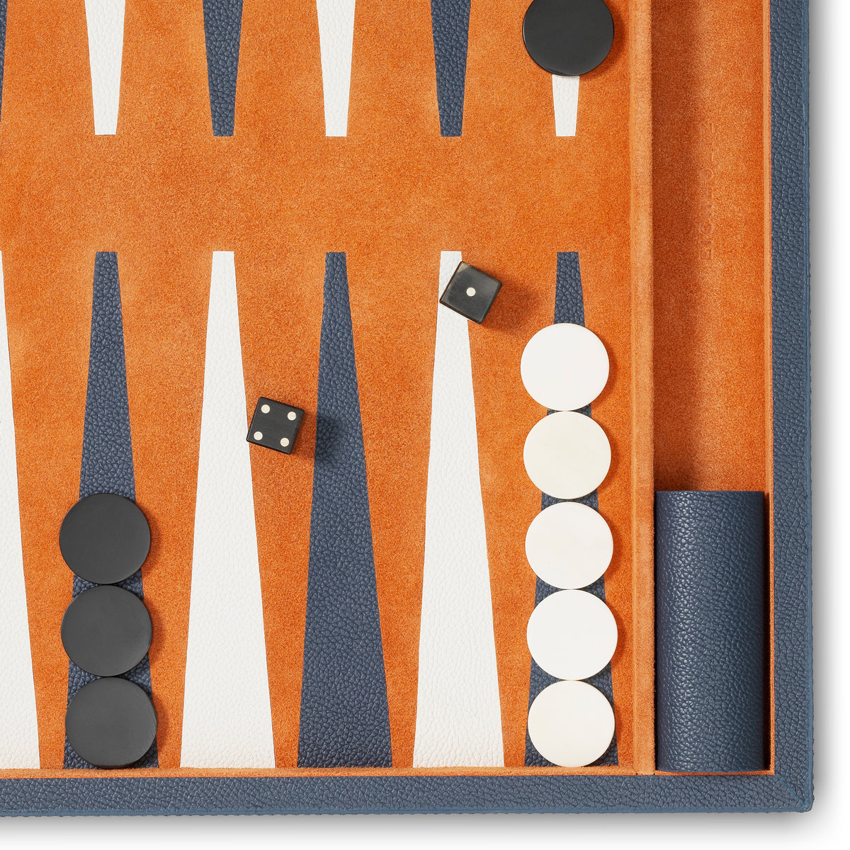 Accessoire décoratif luxe en bleu leather | Eichholtz Backgammon Gift