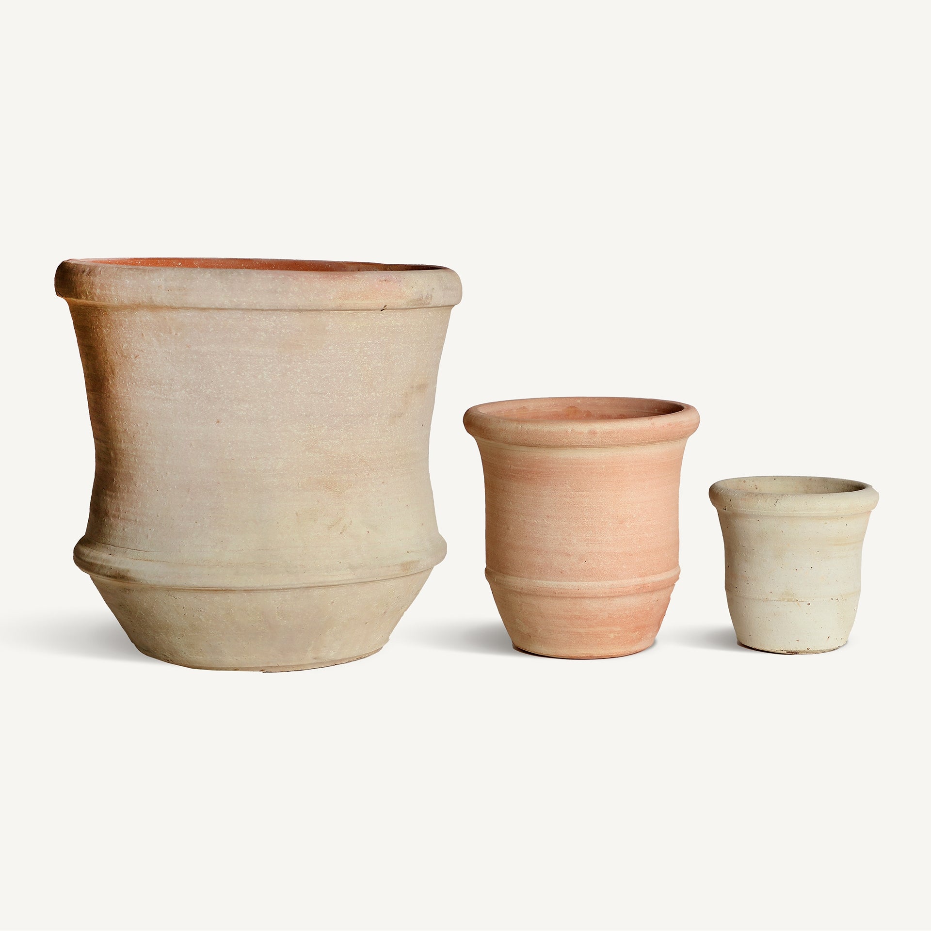 Set de 3 jardinières argile tons clairs style colonial | VICAL Blad | REMO-HOME, mobilier design et décoration d'intérieur