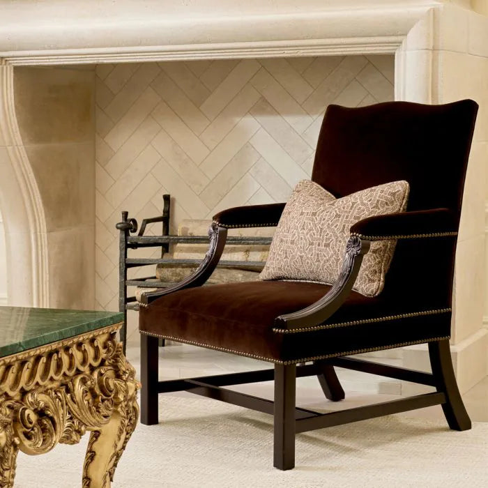 Fauteuil design en bois d'eucalyptus | The Met x Eichholtz Elisha