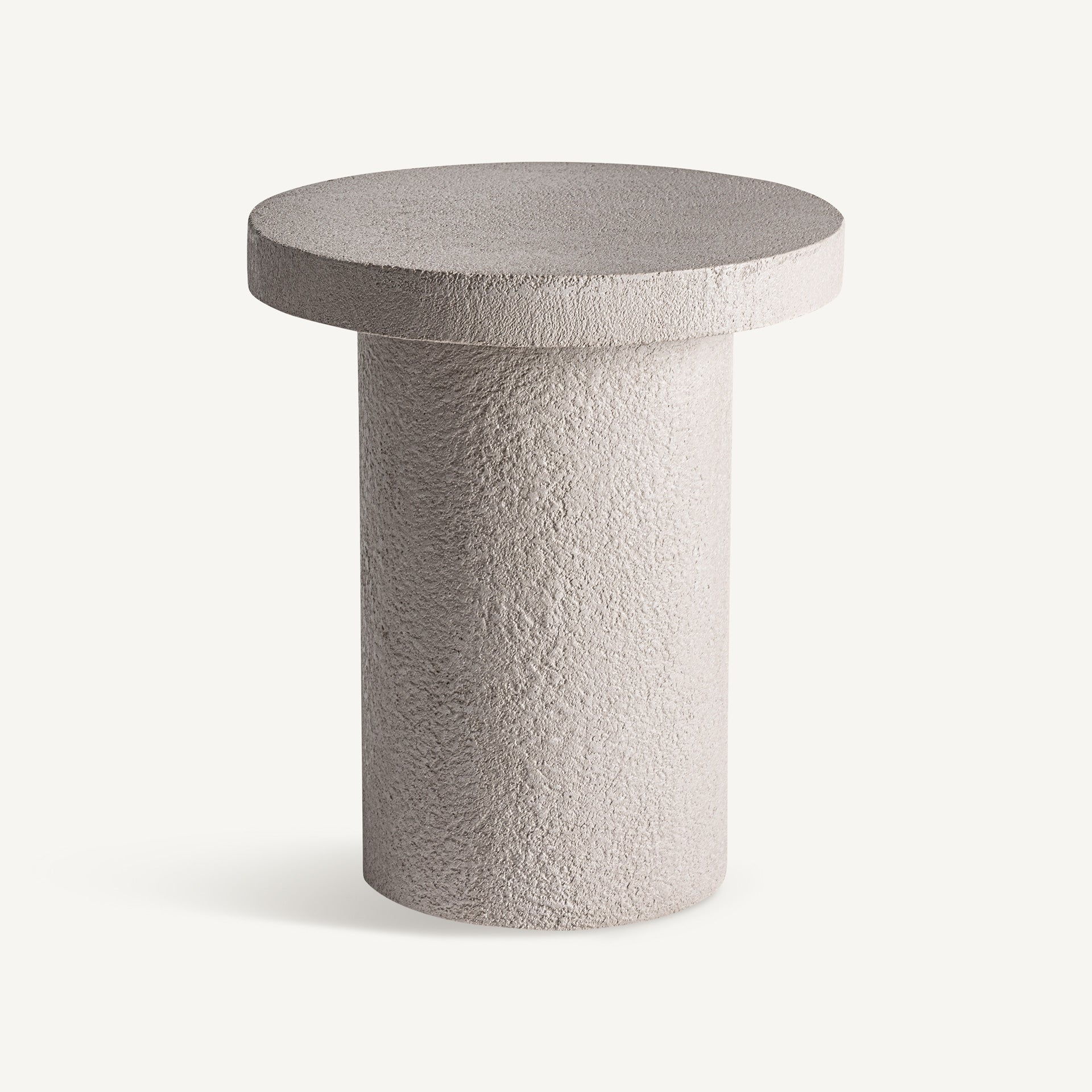 Table basse ciment blanc cassé 56cm | VICAL Banfe | REMO-HOME, mobilier design et décoration d'intérieur