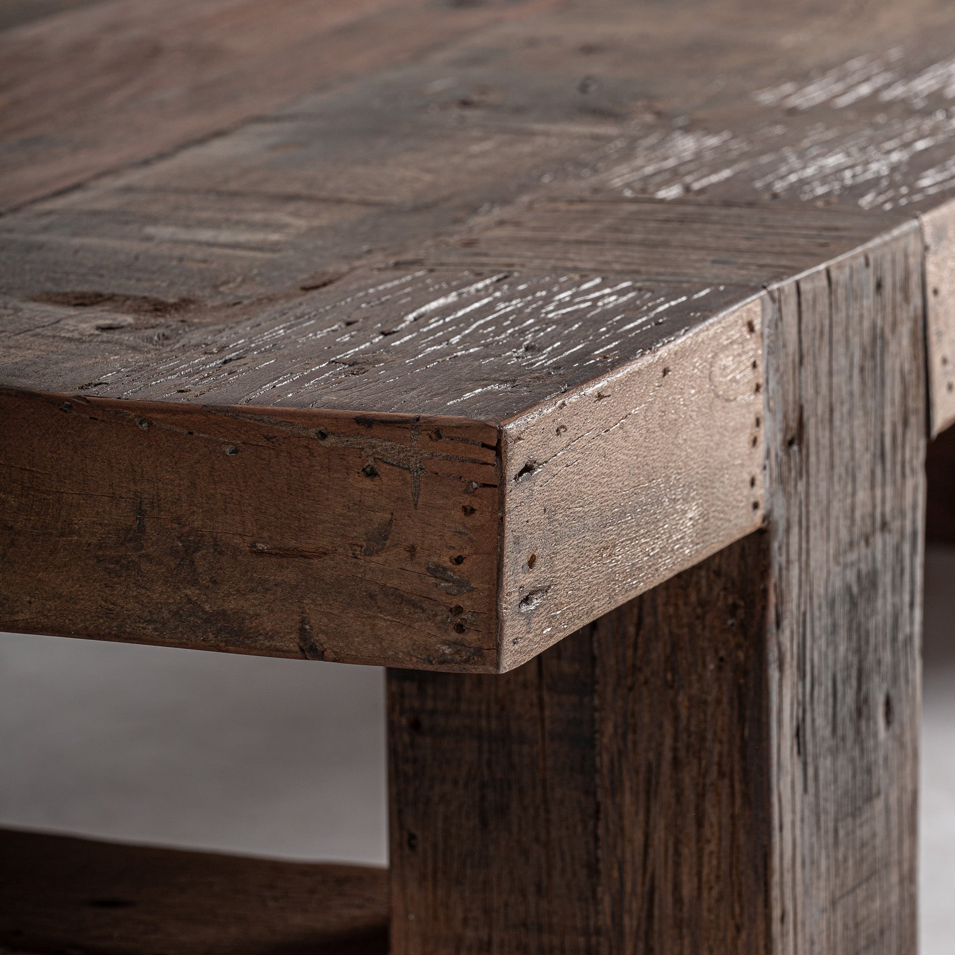 Table basse en bois récupéré marron | VICAL Losse | REMO-HOME, mobilier design et décoration d'intérieur