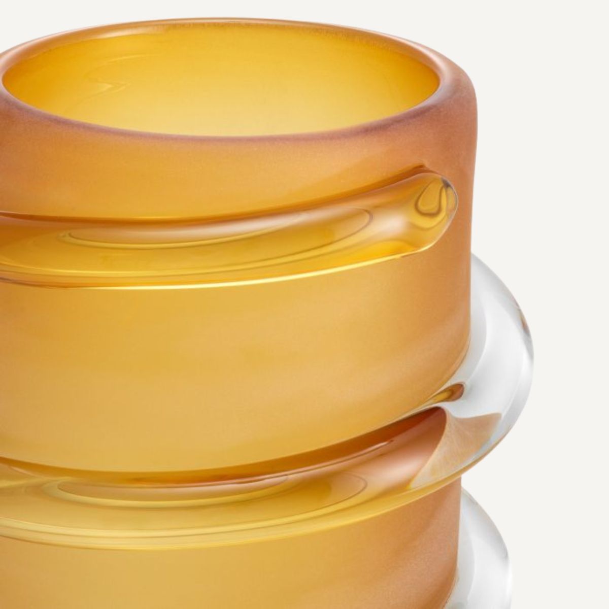 Vase en verre ambré | Eichholtz Eiiano S | REMO-HOME, mobilier et décoration d'intérieur